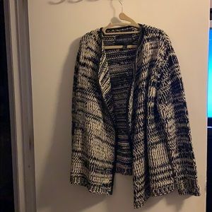 Forever 21 Women’s marbled cardigan EUC